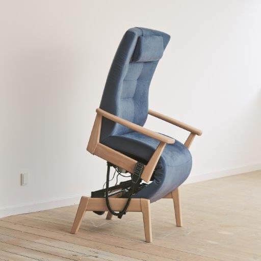 Plus 5040 el-lænestol med sædeløft og fodhviler - læder