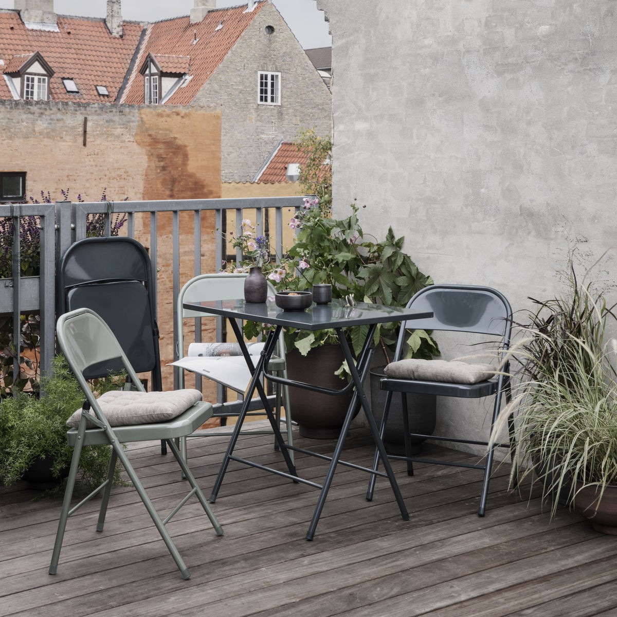 Fold It - 1 bord og 2 stole