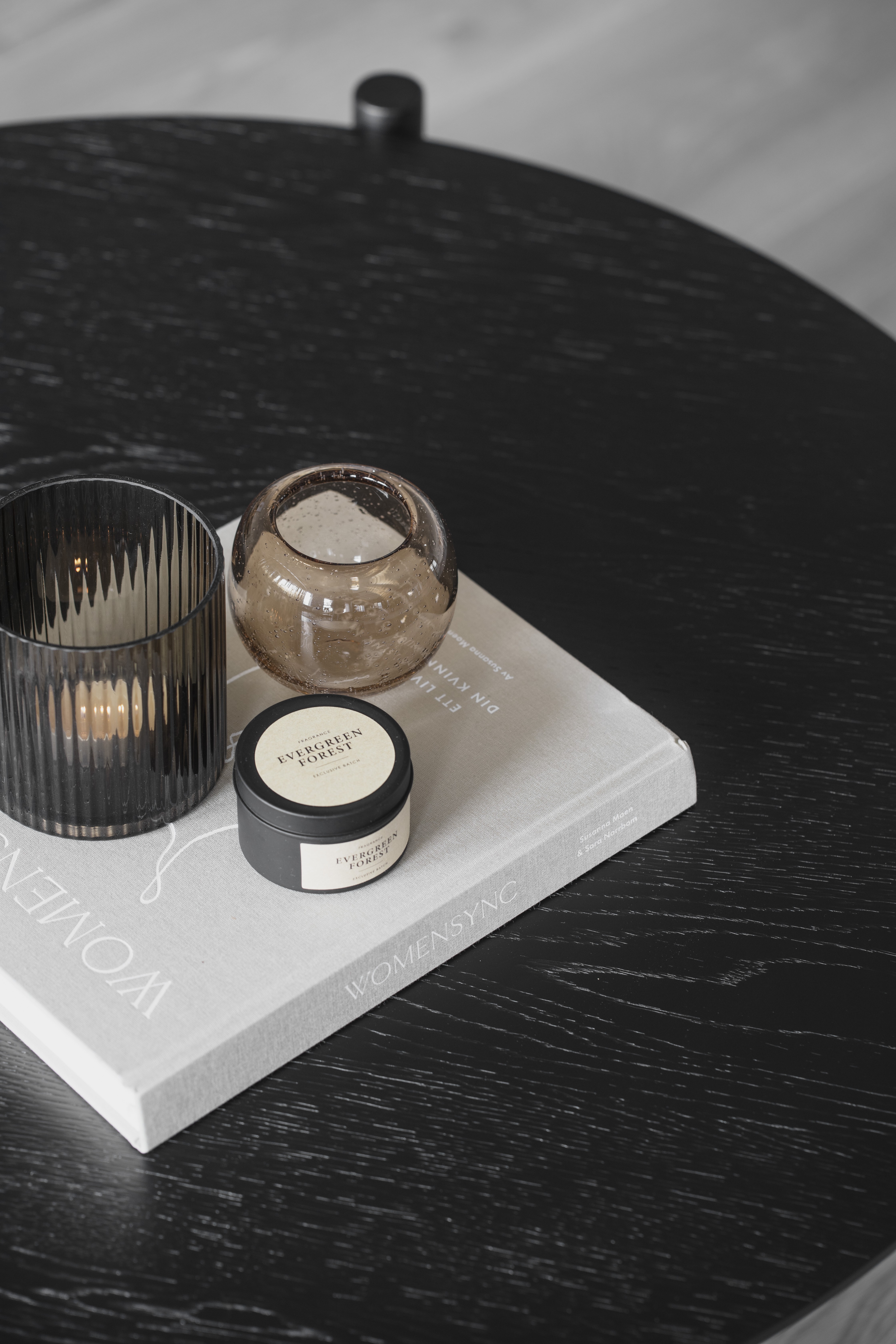 Rowico Holton kaffebord Ø55 cm i sort