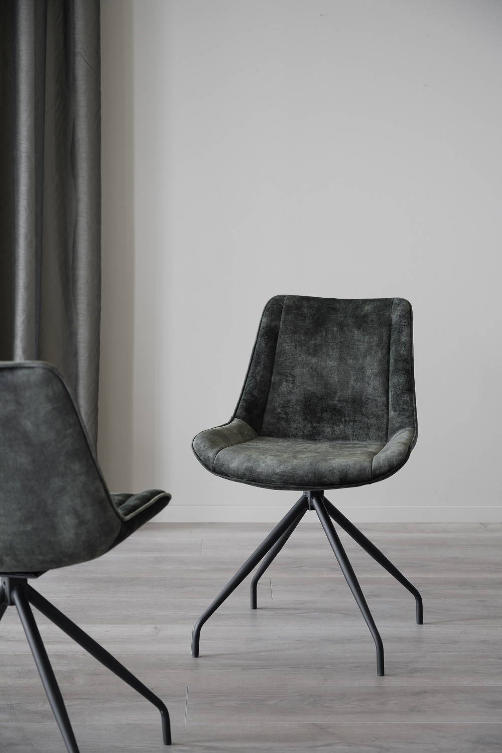 Rowico Rossport stol grøn på drejefod