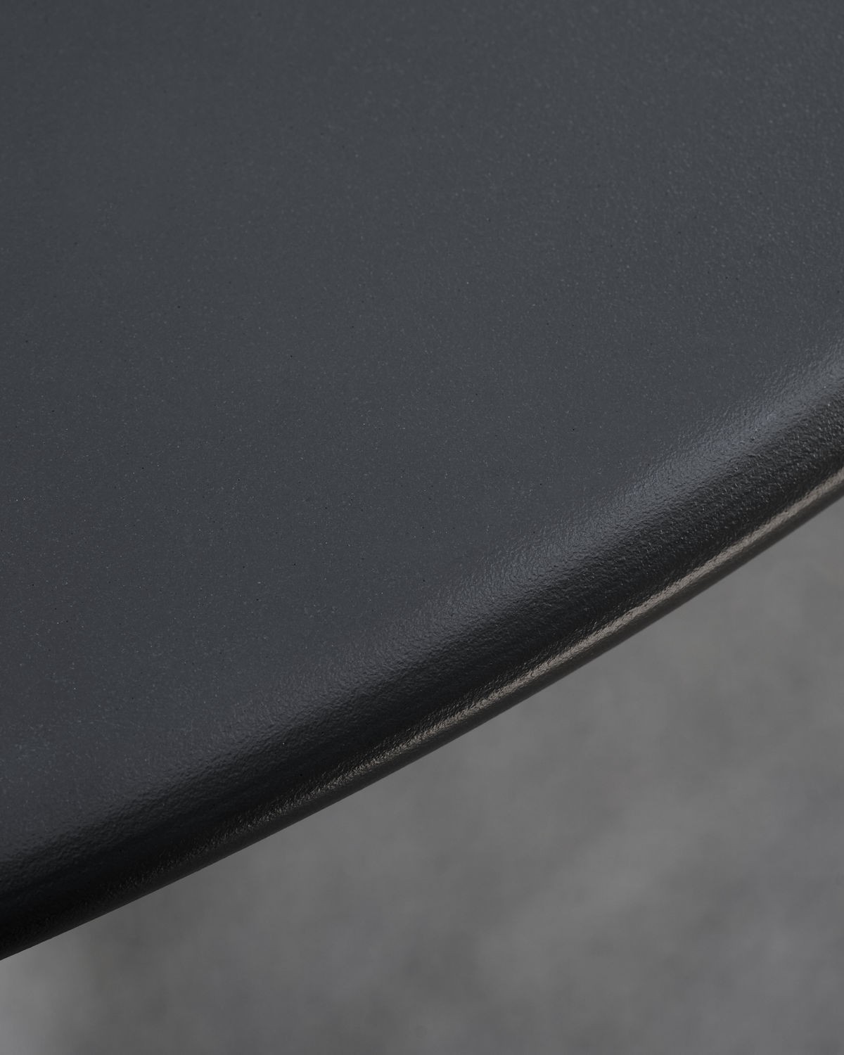 Helo Bord rundt Sort eller grøn