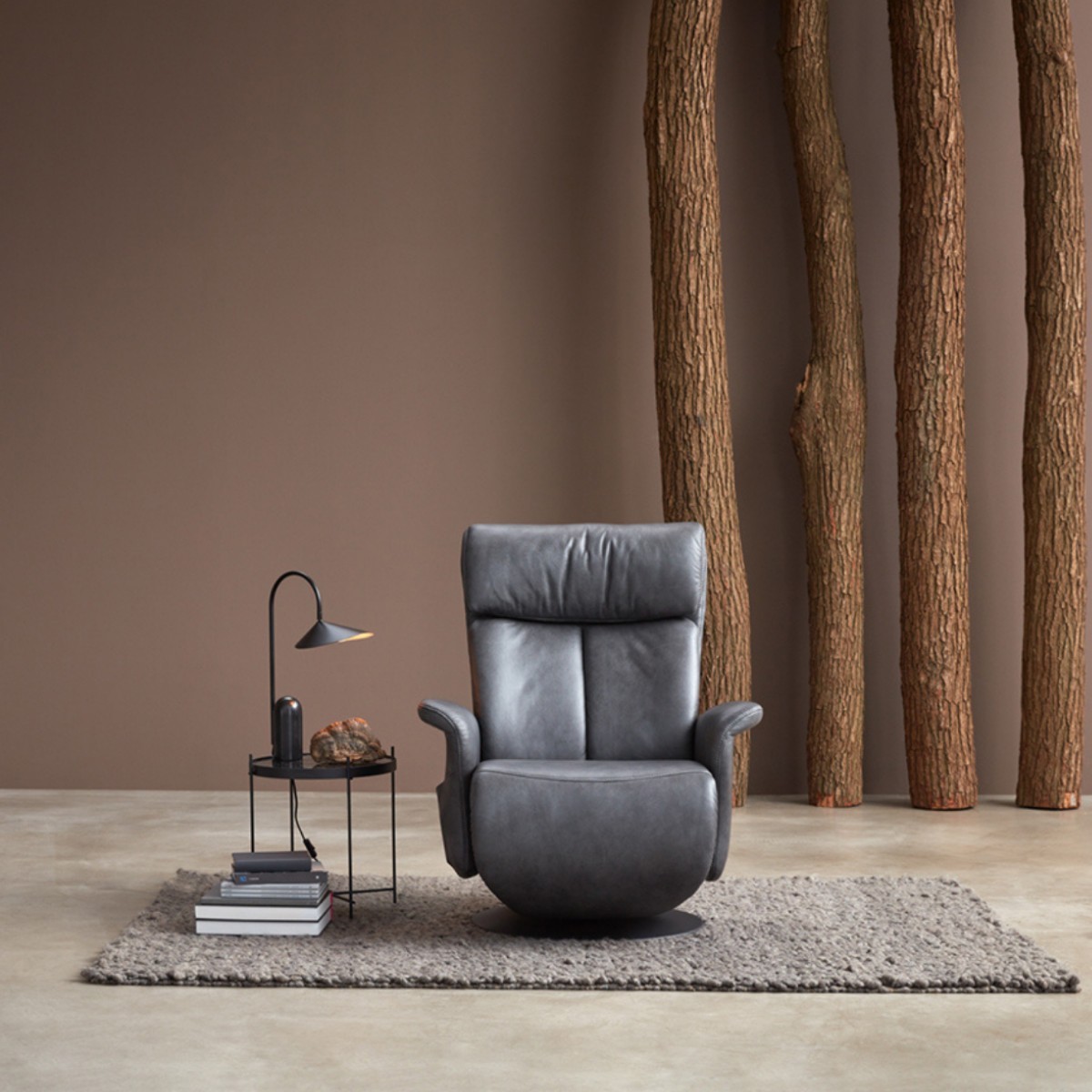 Hornbæk XL Otium Lænestol med drejefod og el-betjent lift