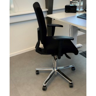 Cadeau kontorstol med armlæn Udstillingsmodel