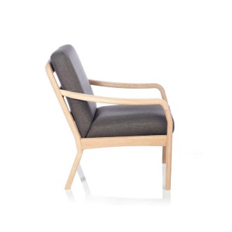 1260 Easy chair