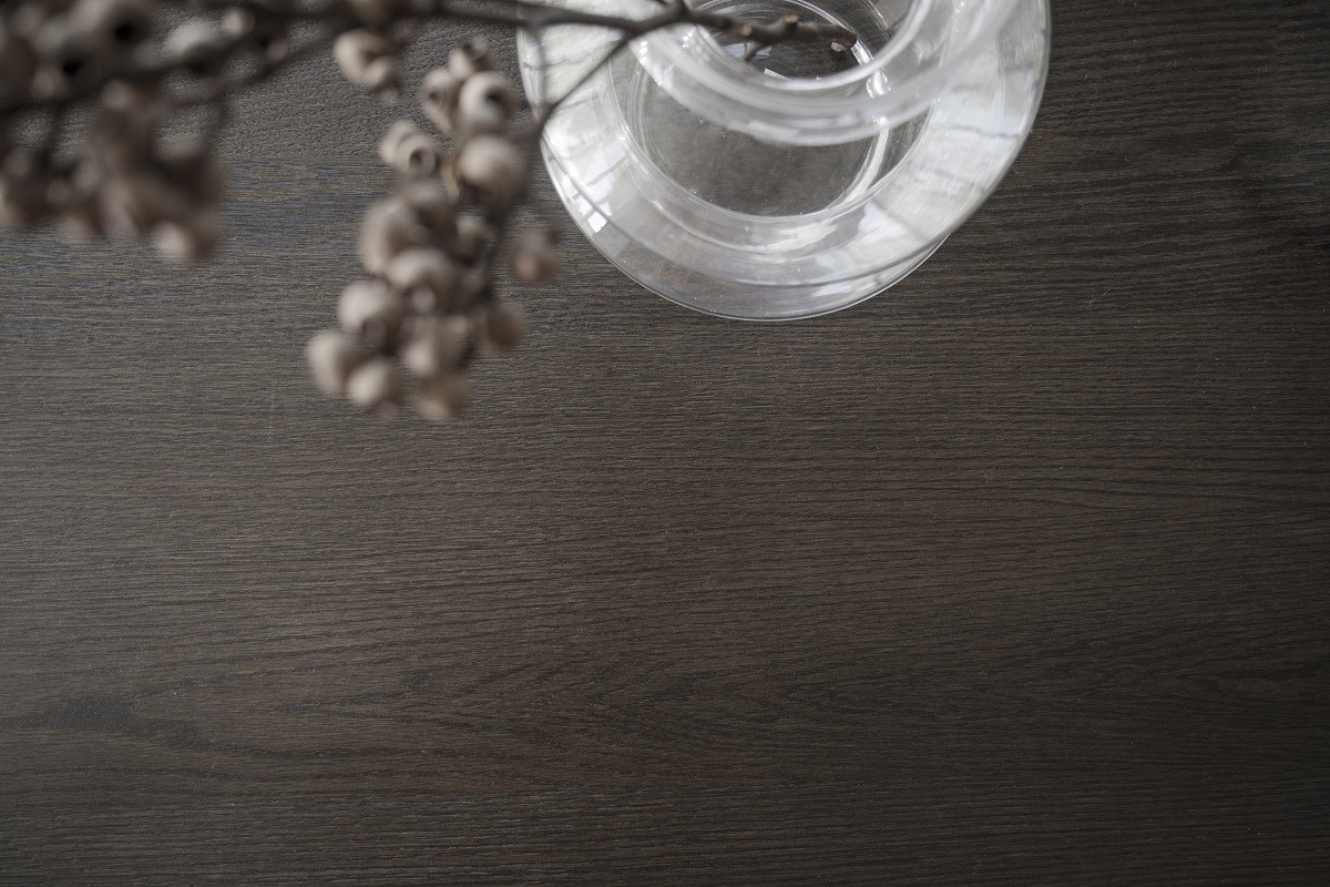 Rowico Calverton spisebord i mørkt eg