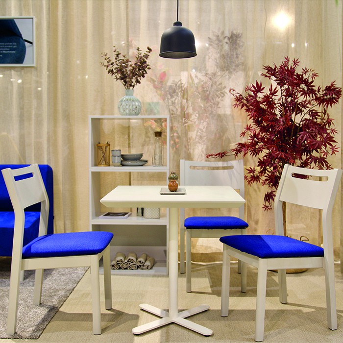 Alma Spisebordsstol - tekstil eller kunstlæder