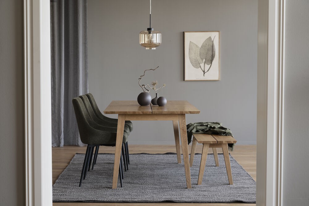 Melfort Bænk, lakeret eg