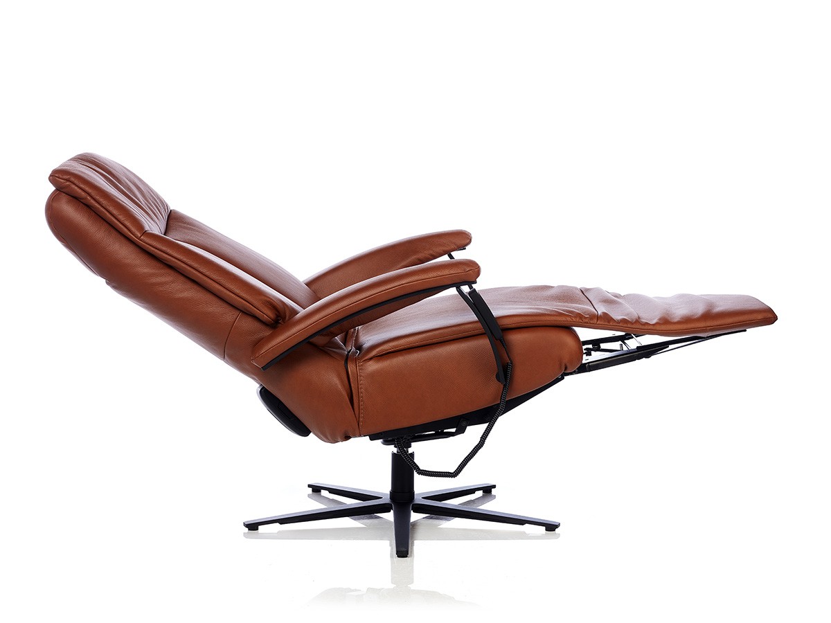 Himolla Cozyform 7261 Nyborg lænestol med el-funktion i læder - Udstillingsmodel