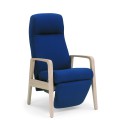 Schou Andersen 7031SVF hvilestol med indbygget skammel - tekstil