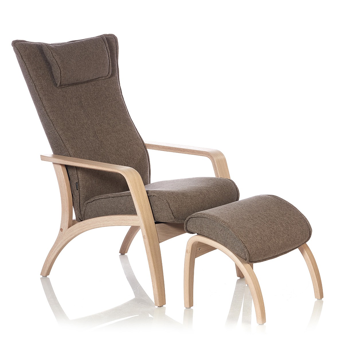 Brunstad Delta Harmony hvilestol med skammel i tekstil Alfa