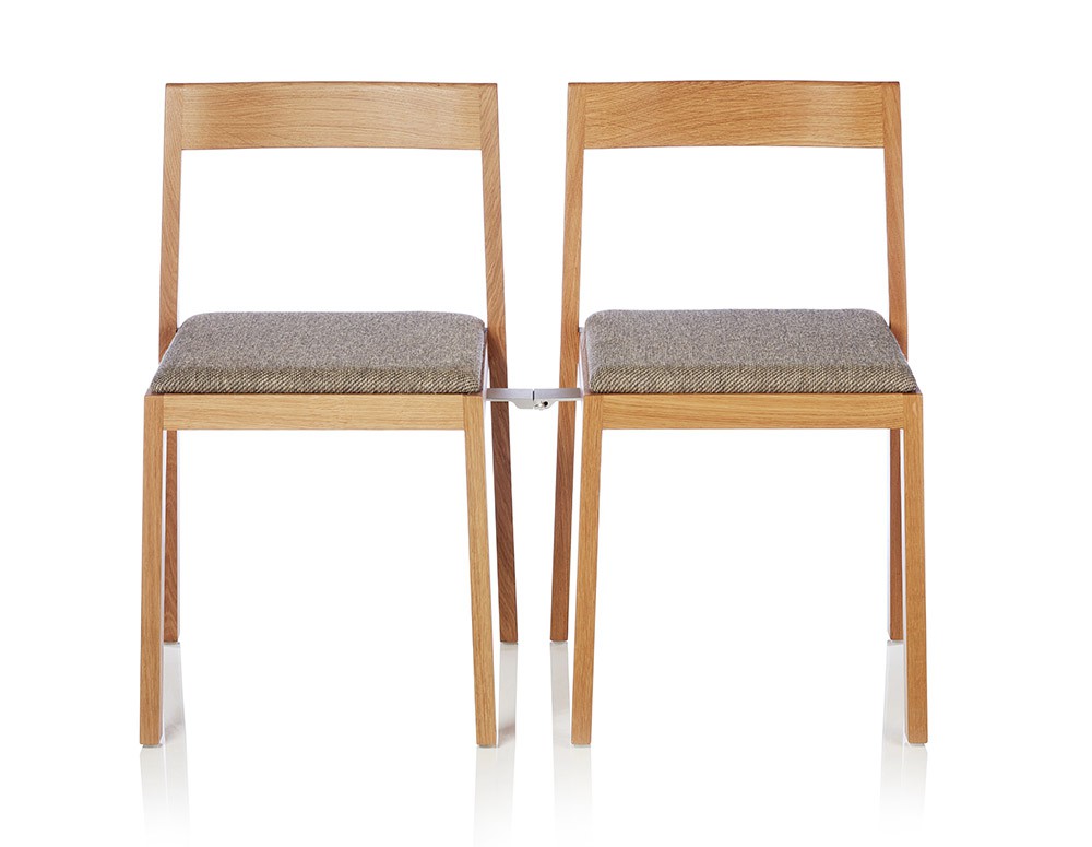 Farstrup Hymn Kirkestol 2205 - stabelstol uden armlæn - tekstil