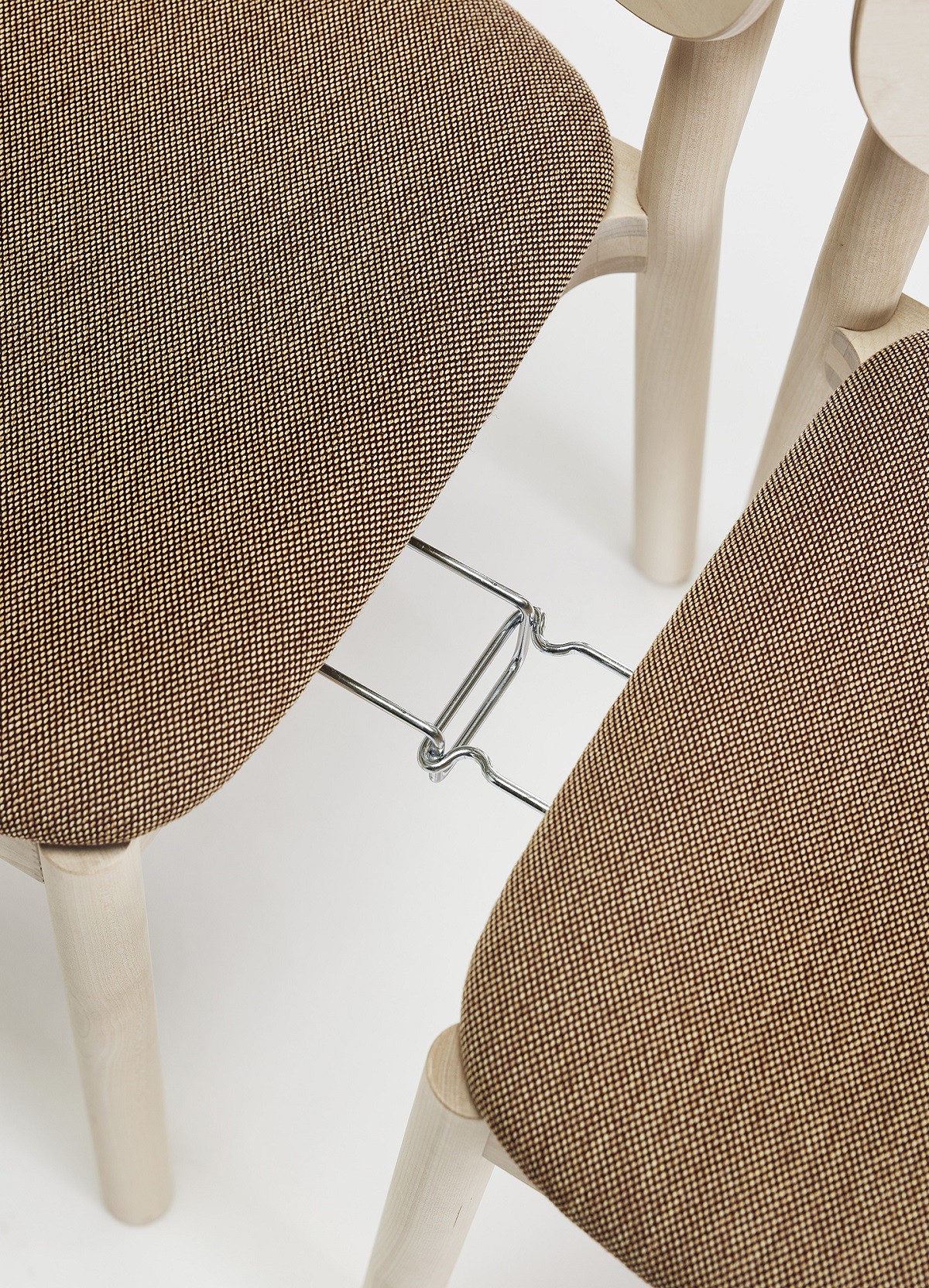 Anima stol fra Albin i Hyssna