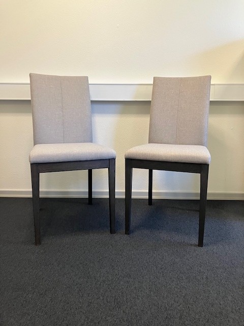 Amanda spisebordsstol (2 stk. sætpris)  Udstillingsmodel