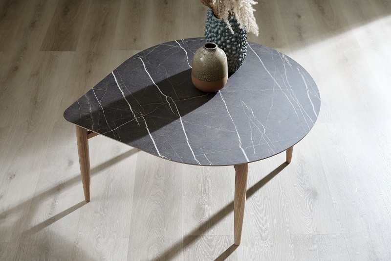 Katrine sofabord, ballon-formet