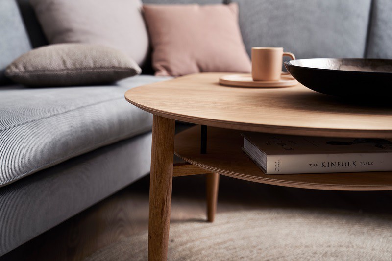 Katrine hylde, til sofabord