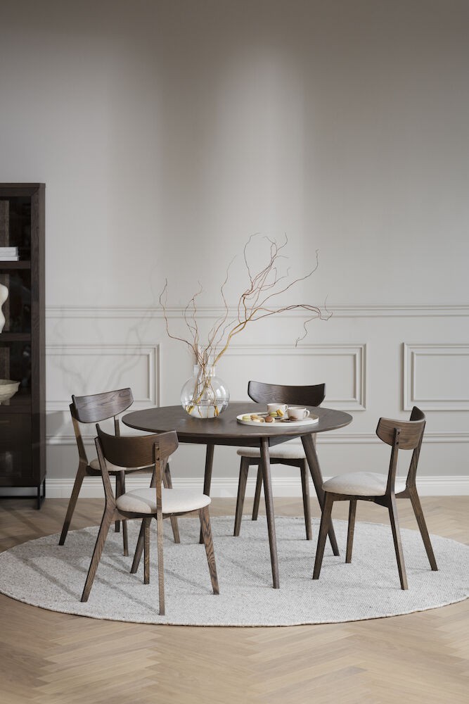 Yumi Spisebord brunt egetræ