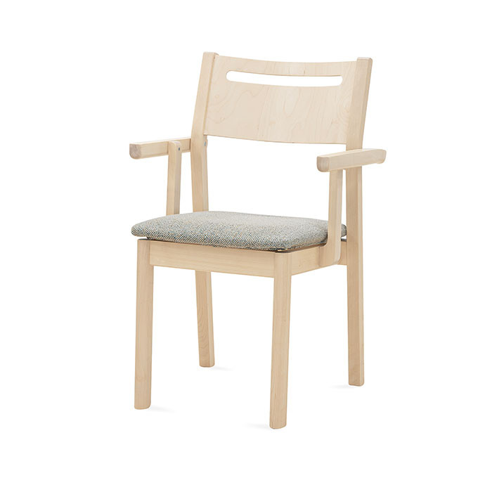 Alma Spisebordsstol med korte armlæn - tekstil eller kunstlæder