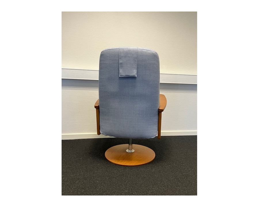 Farstrup Plus 5940 Dreje lænestol, Udstillingsmodel