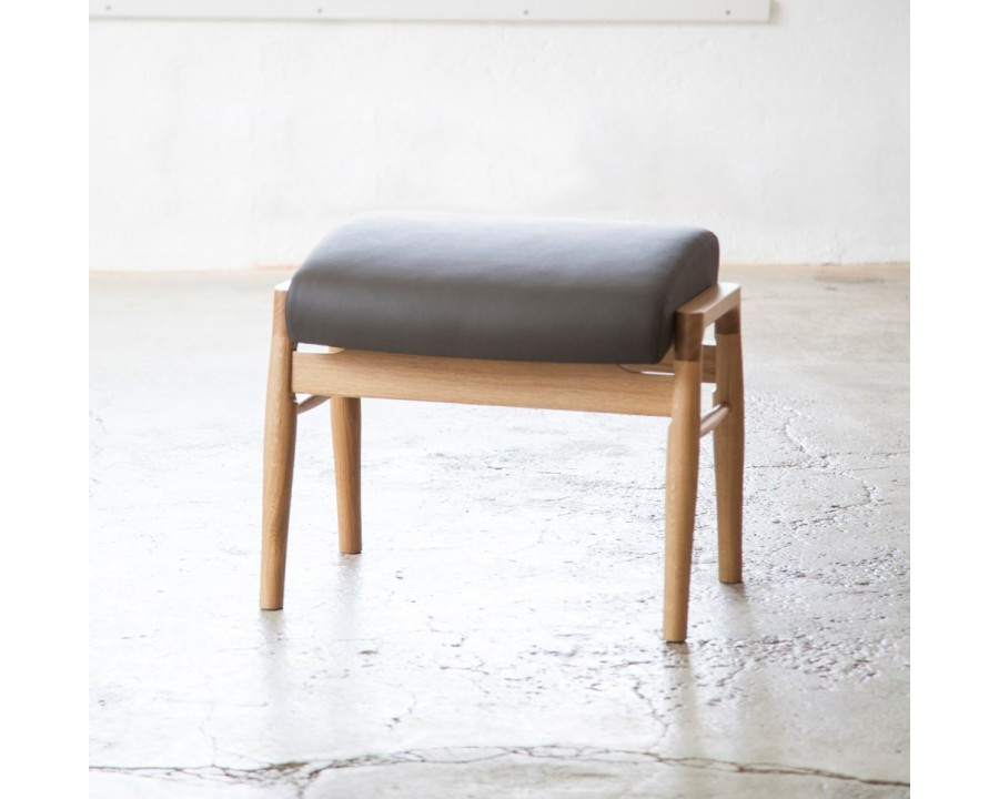 Farstrup Nobel 8990 fodskammel i læder