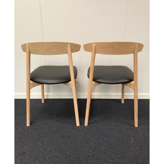 Spisestuestole Sort Læder/Eg (2 stk. sætpris) Udstillingsmodel