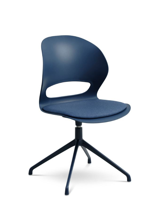 Linea spisebordsstol med polstret sæde og drejestel