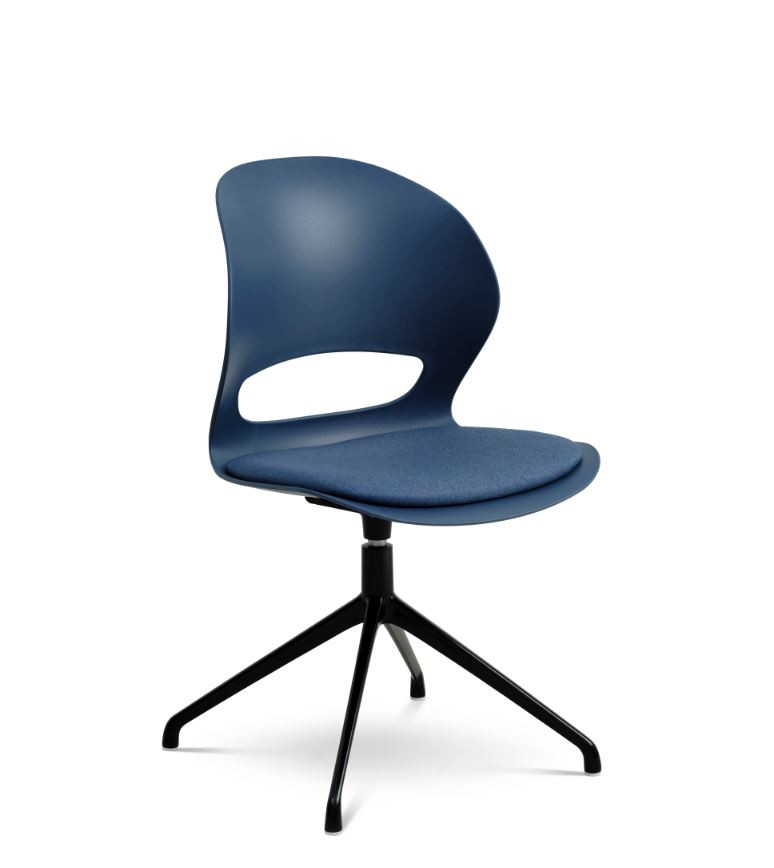 Linea spisebordsstol med polstret sæde og drejestel