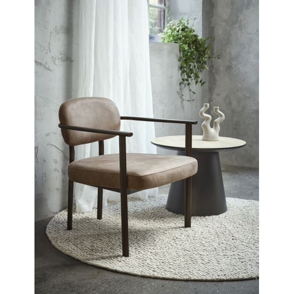 Lingus Lounge stol – i mikrolæder og metal stel