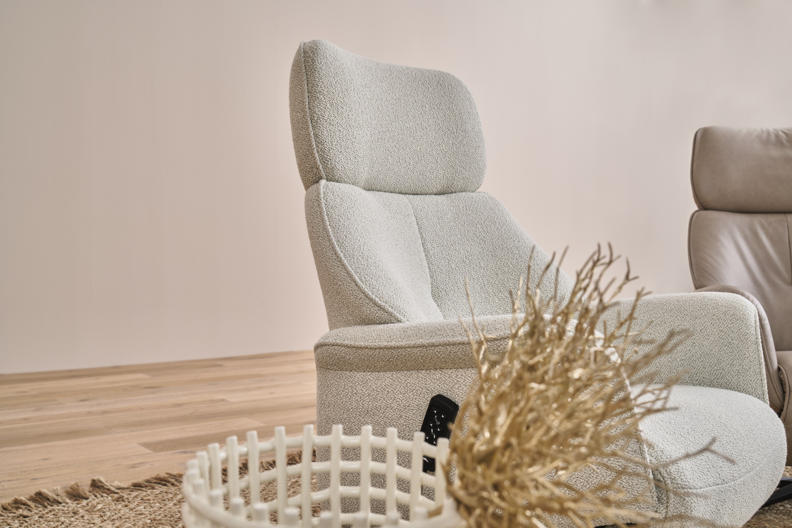 Himolla S-lounger 7362 - eksklusiv reclinerstol med stå-op hjælp