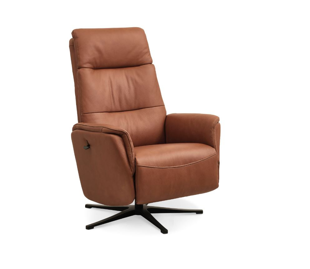 Malthe lænestol i læder med indbygget fodhviler, manuel