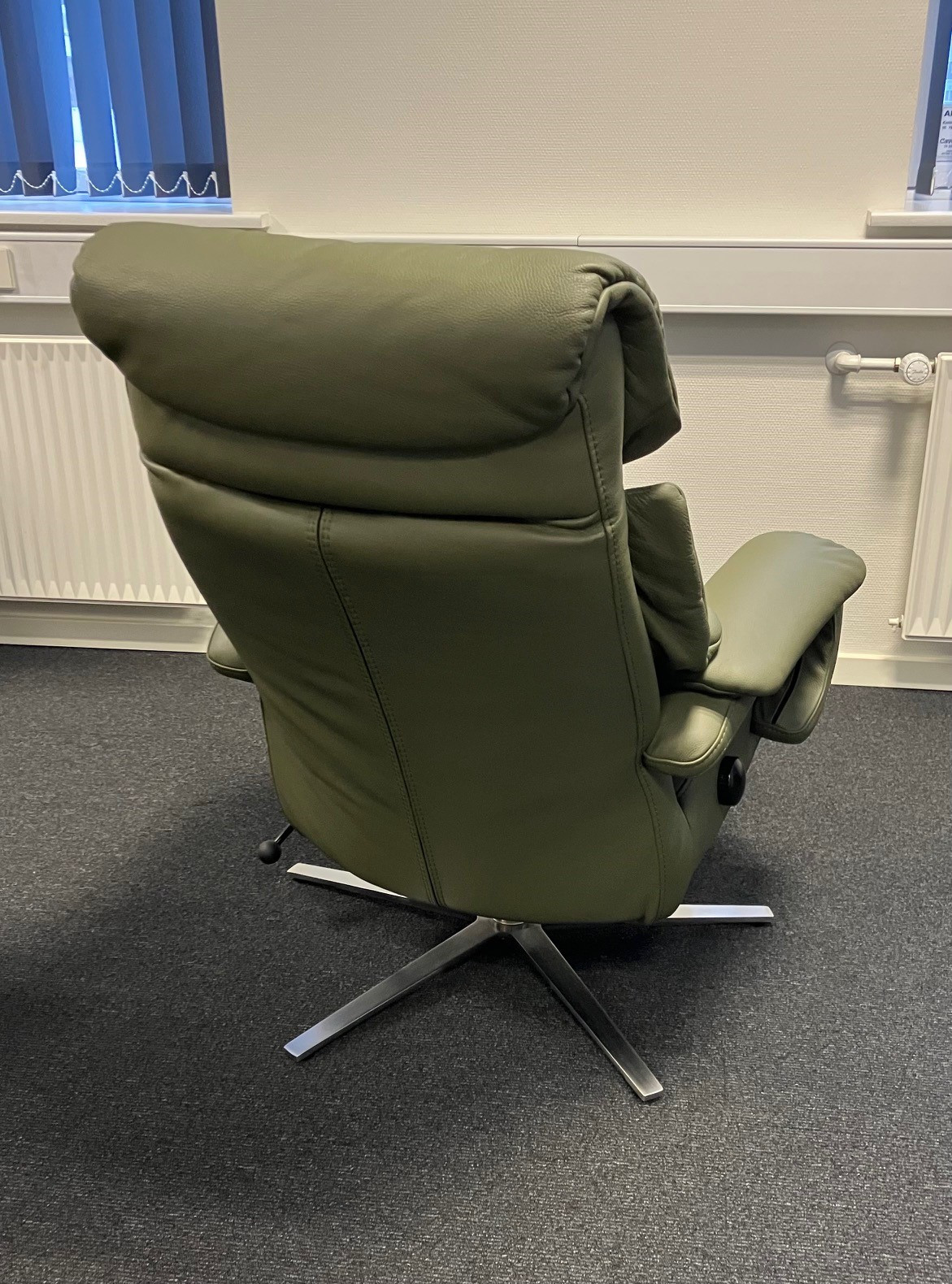 Liseleje manuel recliner hvilestol i læder, Udstillingsmodel