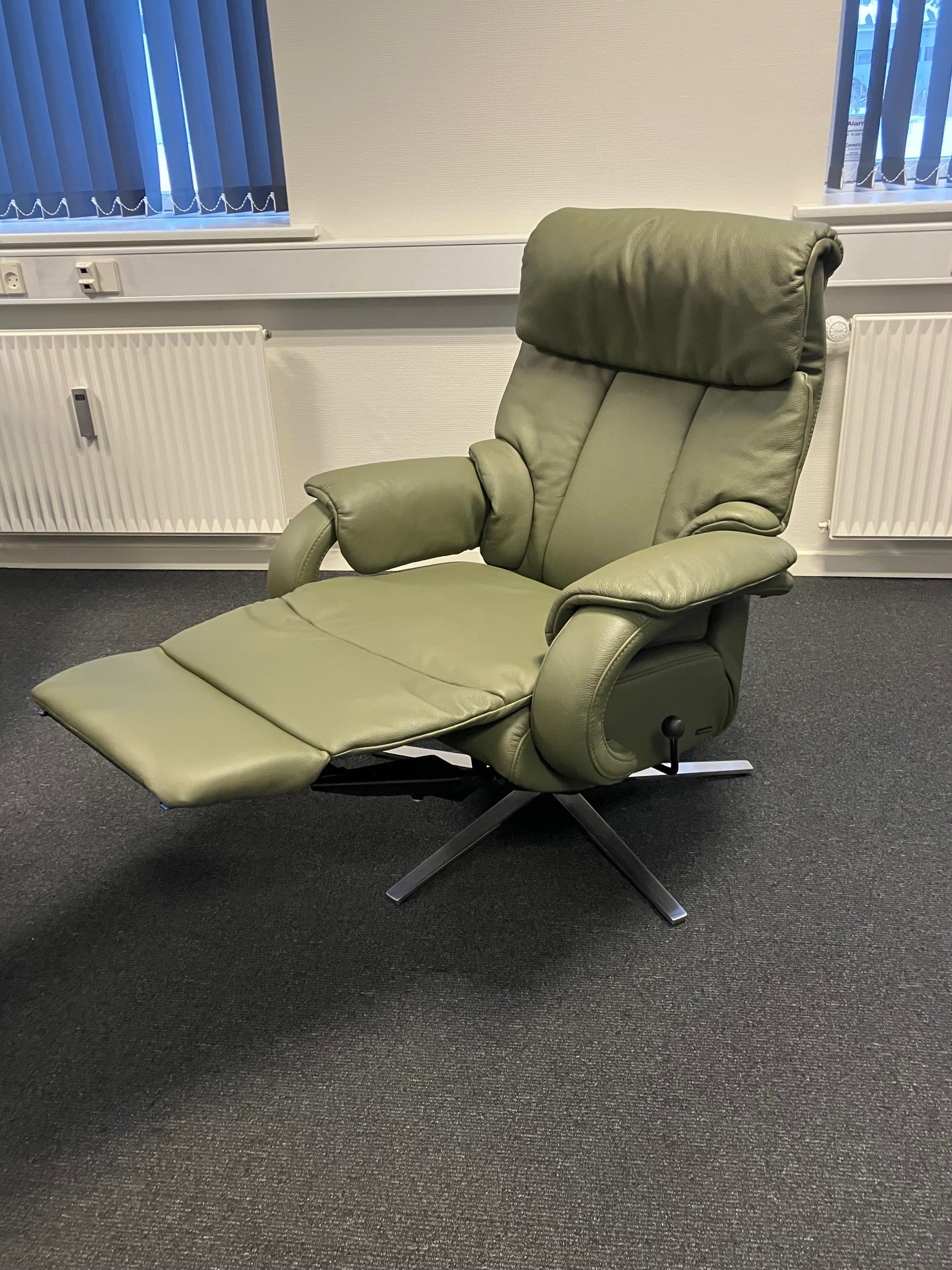 Liseleje manuel recliner hvilestol i læder, Udstillingsmodel