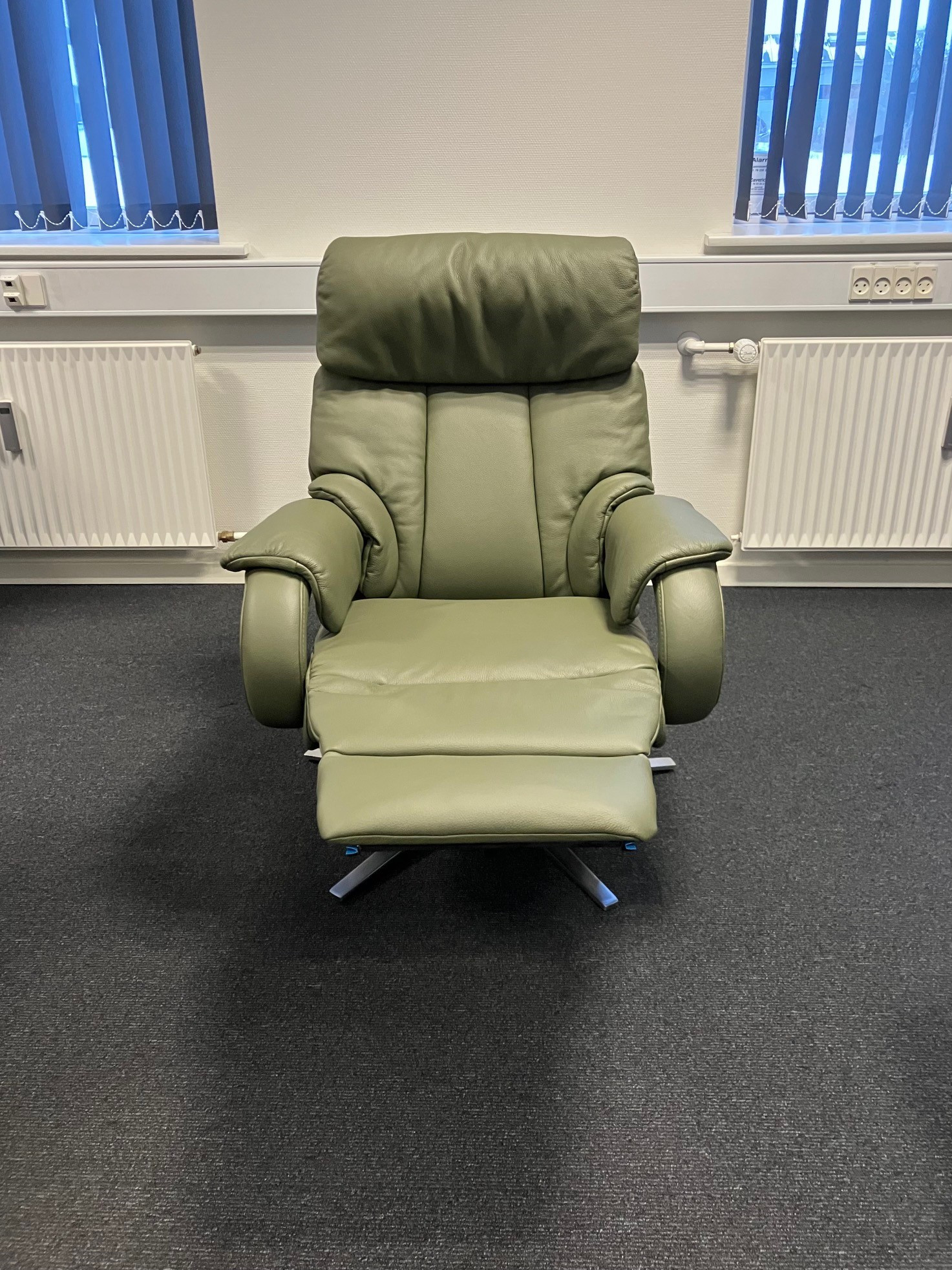 Liseleje manuel recliner hvilestol i læder, Udstillingsmodel