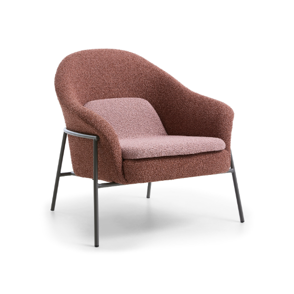 Reece lounge stol i brick red stof