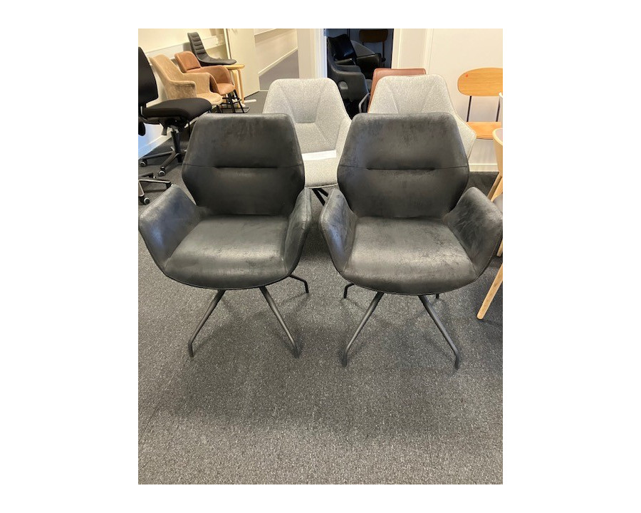 Victoria spisestuestol i...