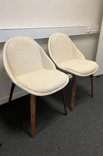 Arch spisestuestol i hvid (2 stk. sætpris)