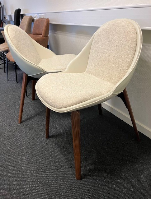 Arch spisestuestol i hvid (2 stk. sætpris)