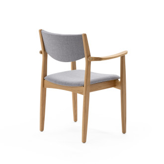 Helland Addi stol med armlæn | Stabelbar designklassiker