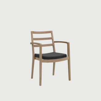 Schou Andersen 7013 Spisebords armstol med sprosser  - Stof