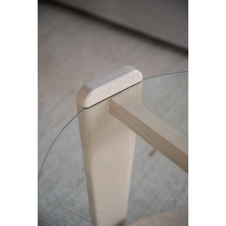 Arran sofabord i hvidkalket eg med bordplade af glas, Ø 93 cm