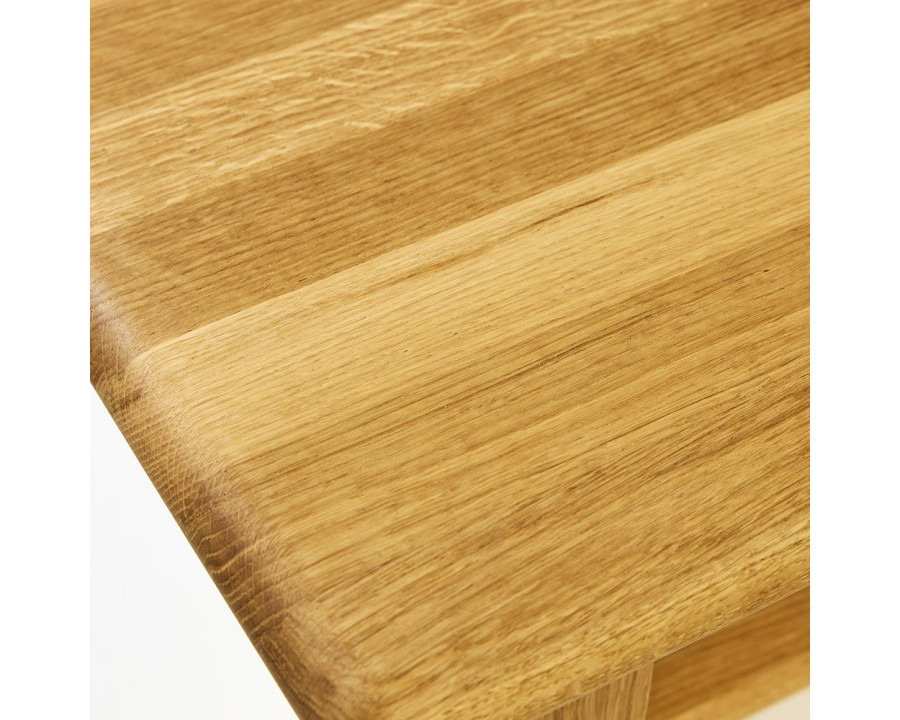 Dyrlund-Smith Sofabord med hylde i massiv olieret eg, 85 x 85 cm