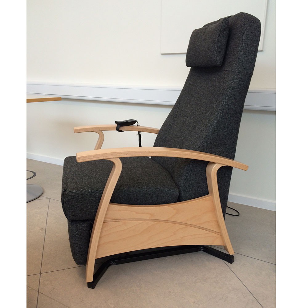 Relax Lift Otiumstol i Stof med elektrisk betjening og lift