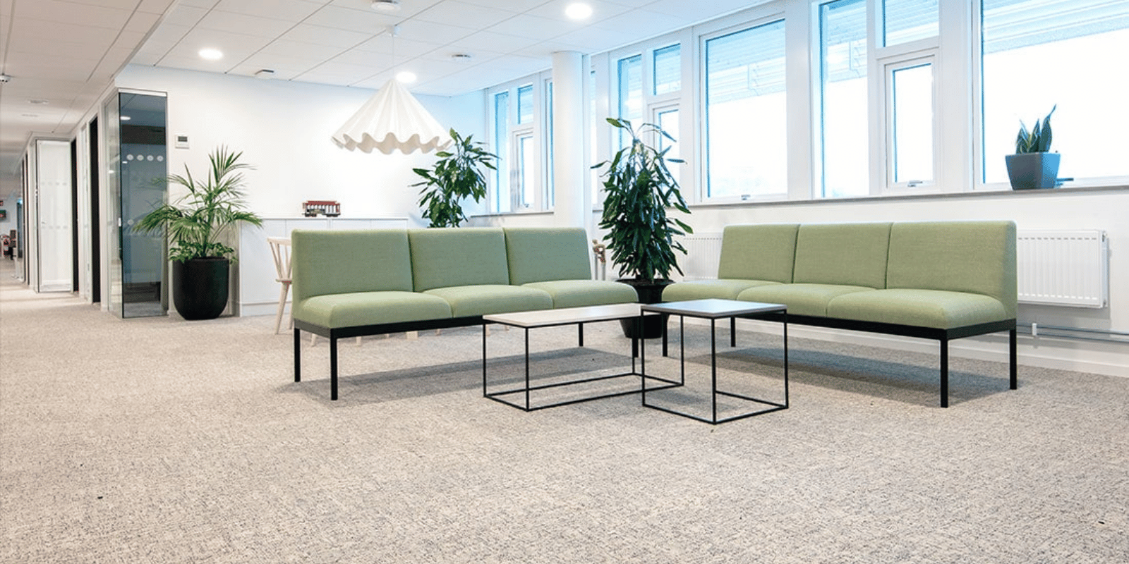 Stole til dit erhverv: loungestole, kontorstole og mødestole